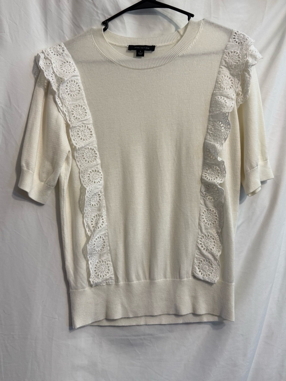 Ann Taylor Cream Crochet-Trim Short Sleeve Sweater Top